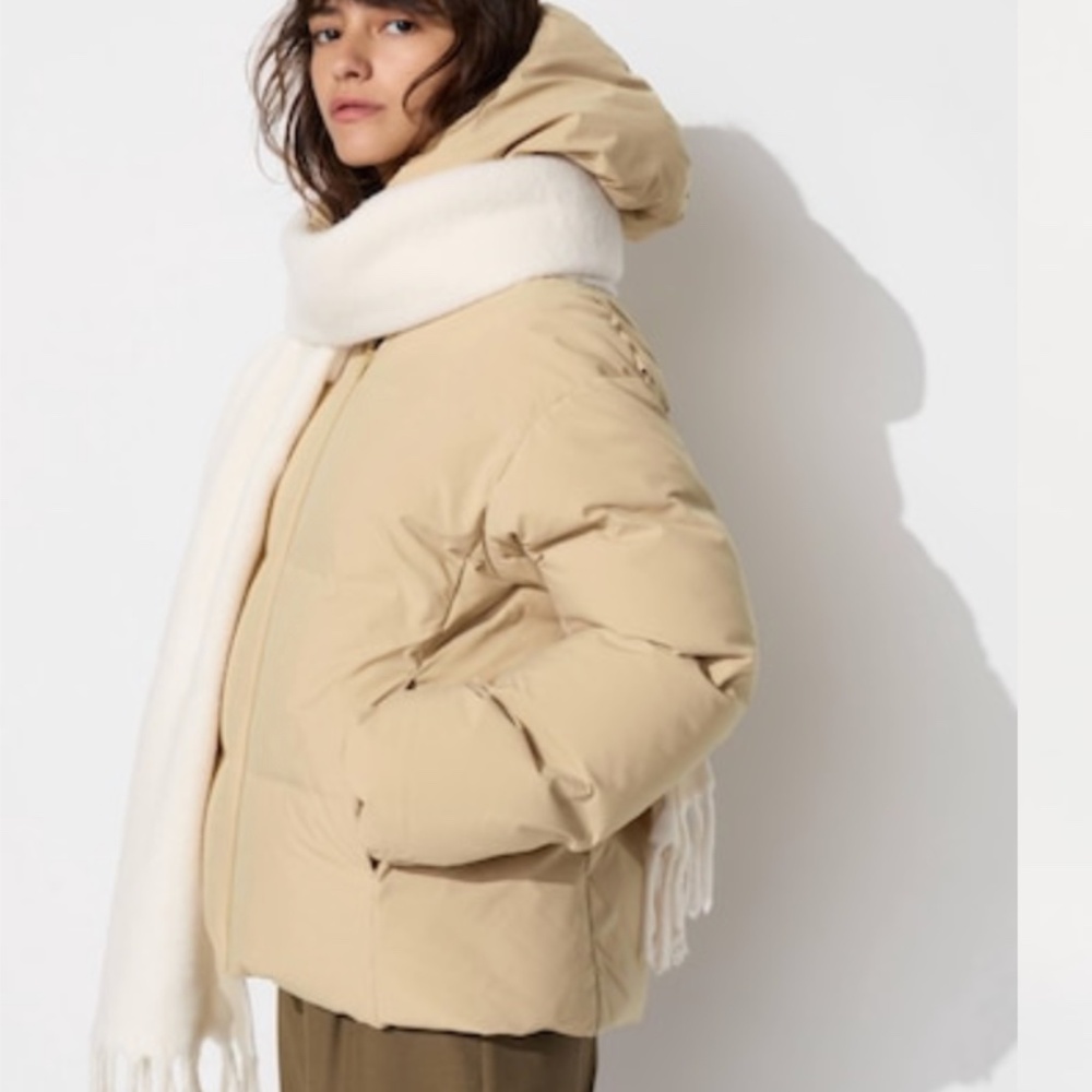 UNIQLO Seamless Down Parka Coat - Picture 2 of 8